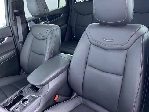 Certified 2024 Cadillac XT6 Premium Luxury w/ Technology Package FWD image 12