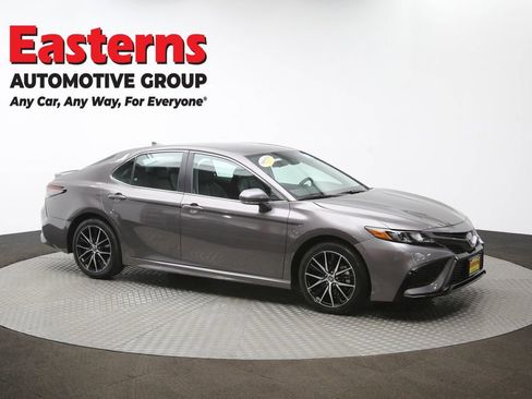 Used 2024 Toyota Camry SE FWD image 47