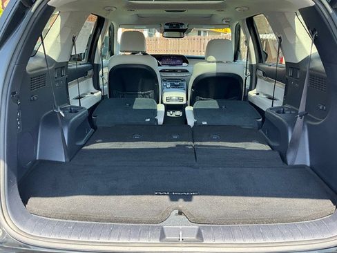 Used 2022 Hyundai Palisade Limited w/ Cargo Package AWD/4WD image 38