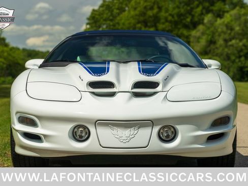 Used 1999 Pontiac Firebird Trans Am RWD image 10