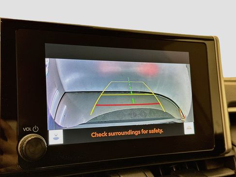 Used 2025 Toyota RAV4 LE AWD/4WD image 23