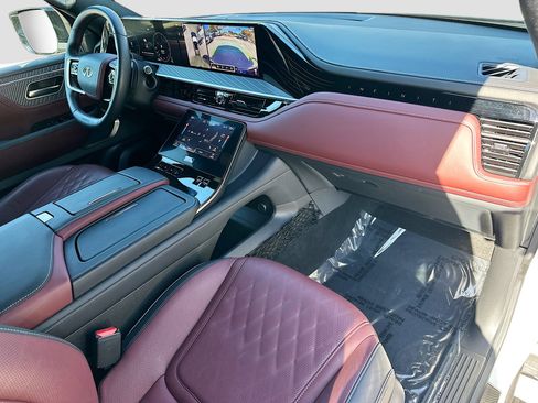 Used 2026 INFINITI QX80 Autograph image 35