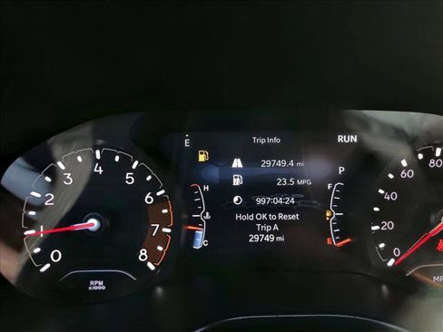 Used 2023 Jeep Compass Limited image 11