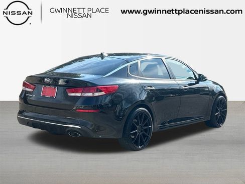 Used 2020 Kia Optima LX image 5