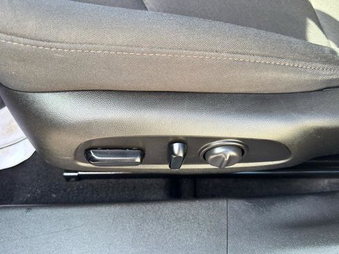 Used 2021 Chevrolet Malibu LT image 7