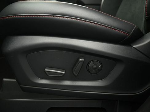 New 2025 Ford Explorer ST image 9