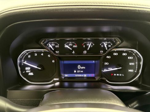 Used 2021 GMC Sierra 1500 Elevation AWD/4WD image 4