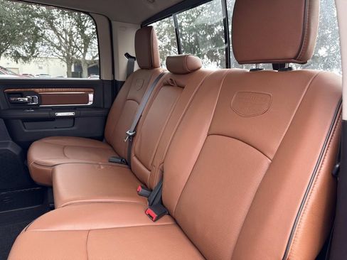 Used 2017 RAM 1500 Laramie Longhorn image 14