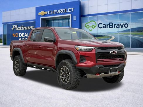 Used 2024 Chevrolet Colorado ZR2 w/ Technology Package image 1