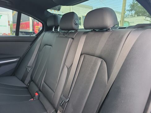 Used 2020 BMW 330i Sedan w/ M Sport Package RWD image 12