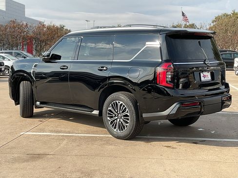 New 2026 Nissan Armada SL image 7