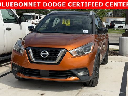 Used 2020 Nissan Kicks SR FWD image 11