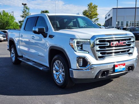 Used 2022 GMC Sierra 1500 SLT w/ SLT Premium Plus Package AWD/4WD image 4