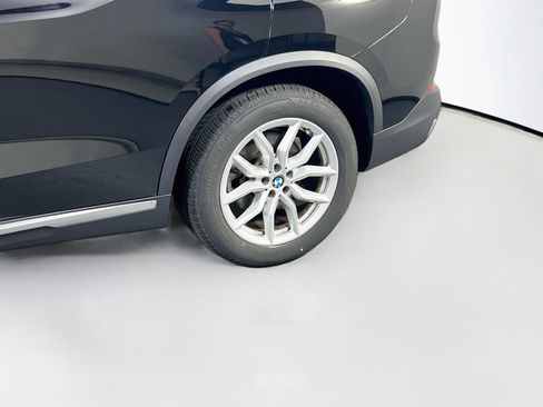 Used 2022 BMW X5 xDrive40i AWD/4WD image 31
