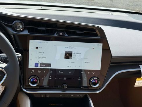 New 2026 Lexus RZ 450e Premium image 10