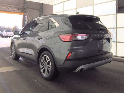 Used 2021 Ford Escape SEL image 5
