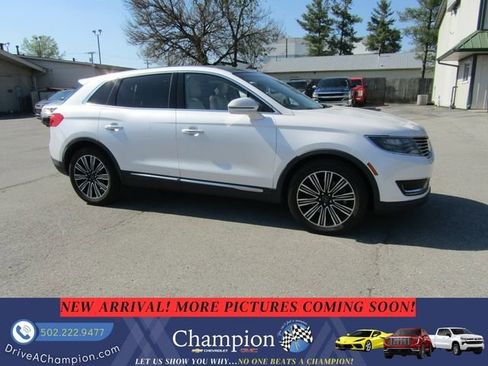 Used 2017 Lincoln MKX Black Label w/ Lincoln MKX Climate Package image 3