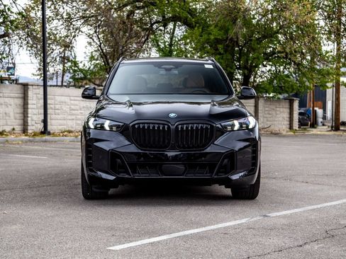 New 2026 BMW X5 xDrive50e w/ Executive Package AWD/4WD image 8