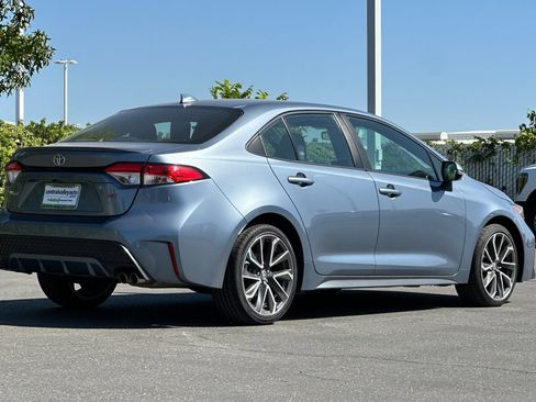 Used 2022 Toyota Corolla SE image 4