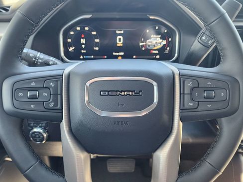 New 2026 GMC Sierra 2500 Denali w/ Denali Reserve Package AWD/4WD image 23