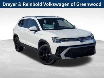 New 2025 Volkswagen Taos SEL