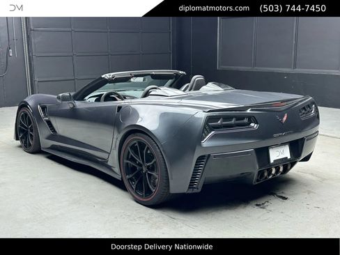 Used 2017 Chevrolet Corvette Z06 image 9