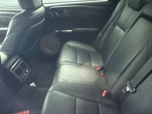 Used 2014 Toyota Avalon Limited w/ Technology Package FWD image 9