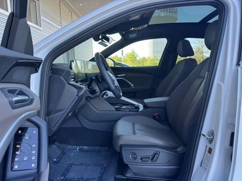 Used 2025 Audi Q5 2.0T Premium w/ Convenience Package image 21