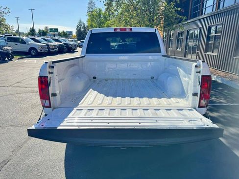 Used 2022 RAM 1500 Classic SLT w/ Protection Group AWD/4WD image 21