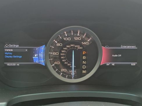 Used 2015 Ford Explorer Limited w/ Equipment Group 301A AWD/4WD image 27