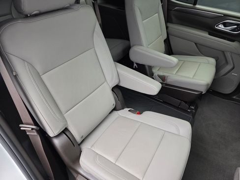 Used 2024 Chevrolet Tahoe LT w/ Luxury Package AWD/4WD image 31