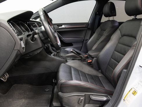 Used 2019 Volkswagen GTI SE w/ SE Experience Package FWD image 7