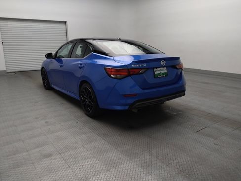 Used 2023 Nissan Sentra SR w/ SR Premium Package FWD image 5