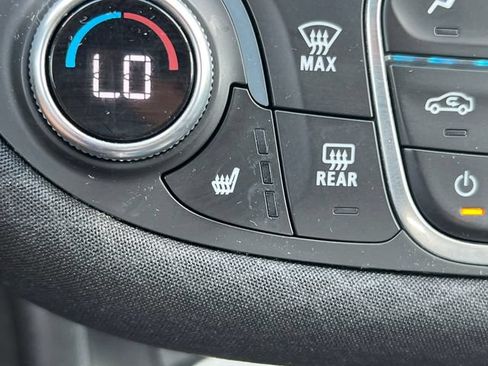 Used 2019 Chevrolet Malibu LT w/ Driver Confidence Package II FWD image 24