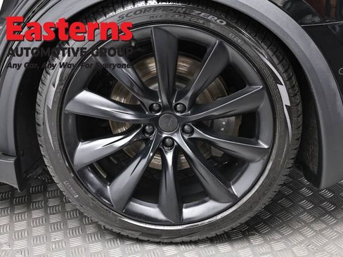 Used 2020 Tesla Model X Long Range AWD/4WD image 8