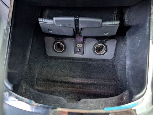 Used 2013 Toyota Avalon XLE image 16