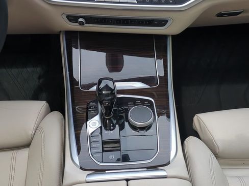 Used 2021 BMW X5 sDrive40i w/ Premium Package RWD image 17