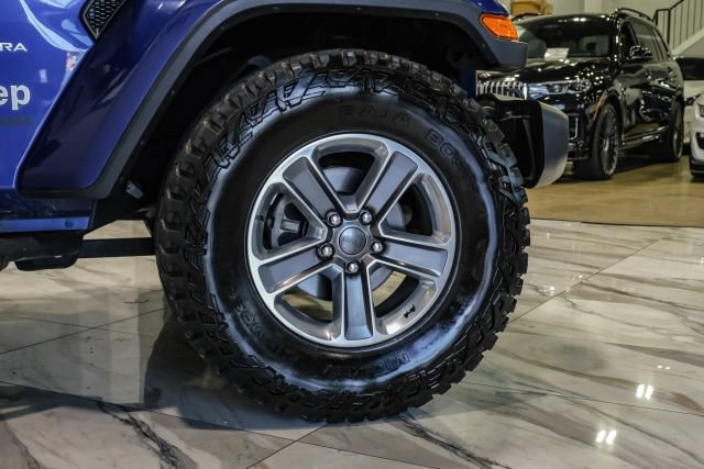 Used 2019 Jeep Wrangler Unlimited Sahara AWD/4WD image 54