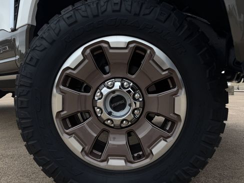 Certified 2026 Ford F250 King Ranch AWD/4WD image 10