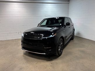 New 2025 Land Rover Range Rover Sport Dynamic SE video 2