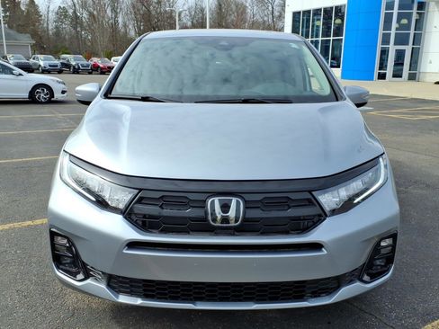 New 2026 Honda Odyssey Elite image 2
