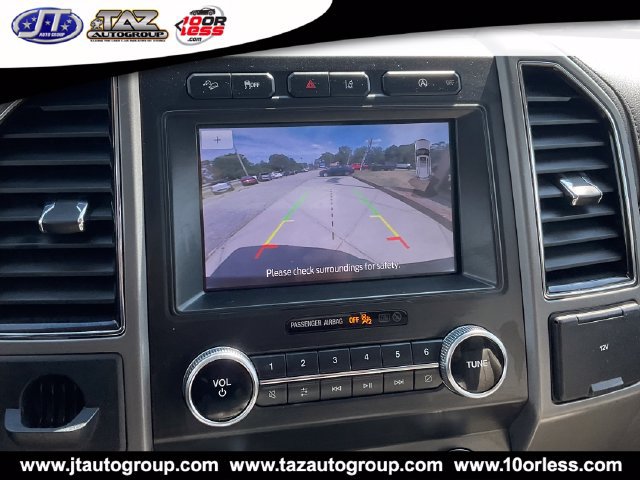 Used 2020 Ford Expedition XLT w/ Equipment Group 202A AWD/4WD image 26