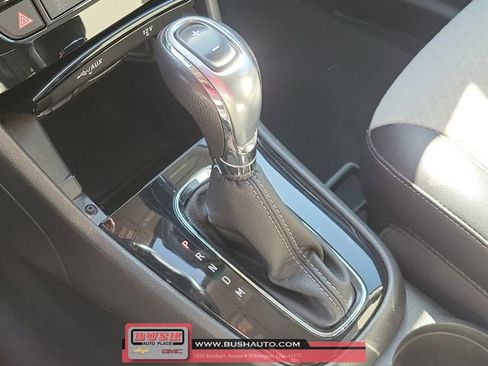 Used 2018 Buick Encore Preferred image 31