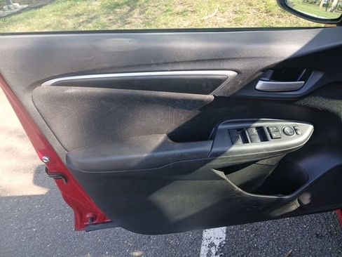 Used 2015 Honda Fit image 9