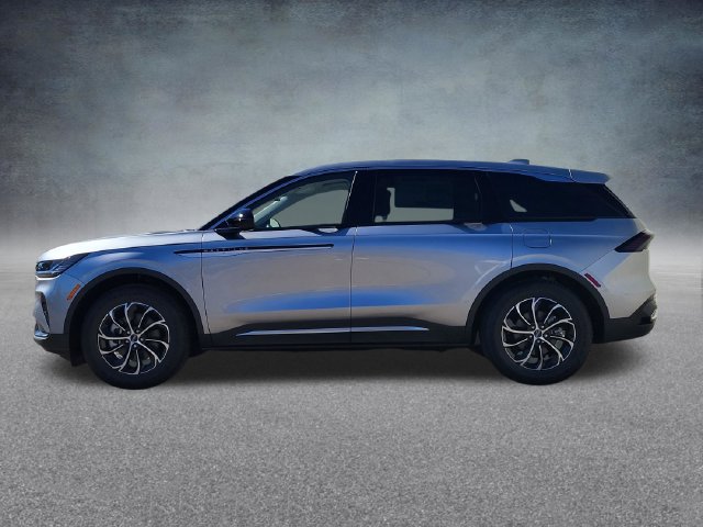 New 2026 Lincoln Nautilus Premier AWD/4WD image 4