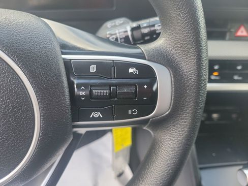 Used 2023 Kia Sportage LX image 26