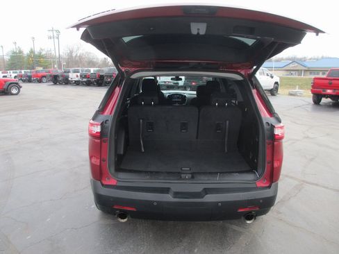 Used 2019 Chevrolet Traverse LT image 5