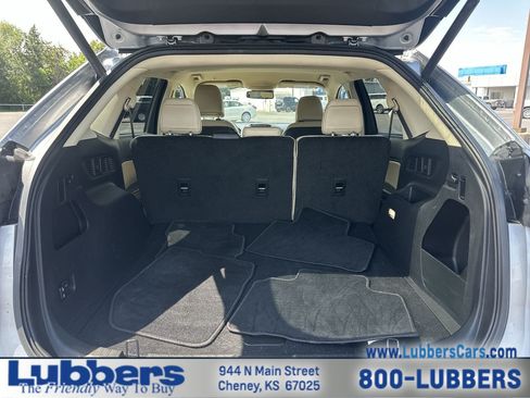 Used 2024 Ford Edge SEL w/ Convenience Package AWD/4WD image 19