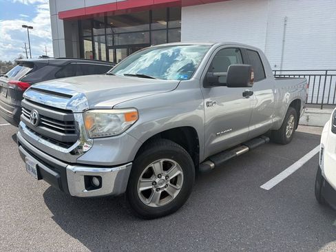 Used 2014 Toyota Tundra SR5 w/ SR5 Upgrade Package image 1