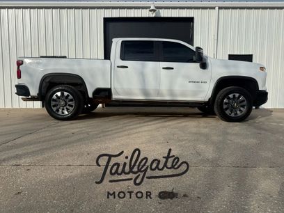 Used 2024 Chevrolet Silverado 2500 Custom w/ Custom Value Package